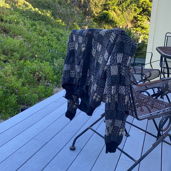 Cottagecore Men’s Cardigan - Picture 6 of 7